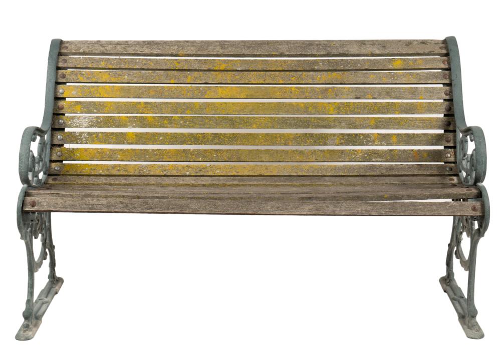 IRON AND WOOD GARDEN BENCHIron