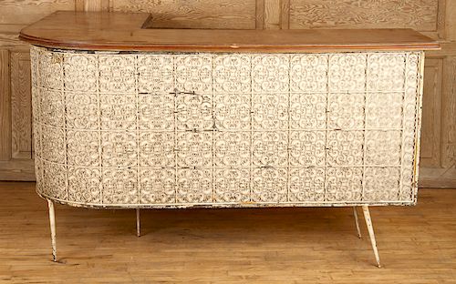 IRON AND WOOD STORE COUNTERAn L