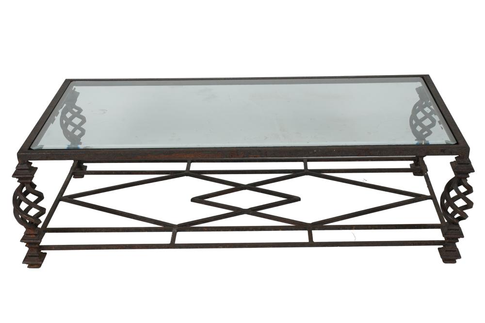 IRON BASE COFFEE TABLEwith a