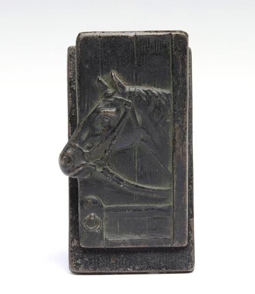 IRON HORSE HEAD FIGURAL LETTER CLIP