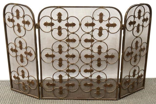 IRON TRI-FOLD IRON FIREPLACE