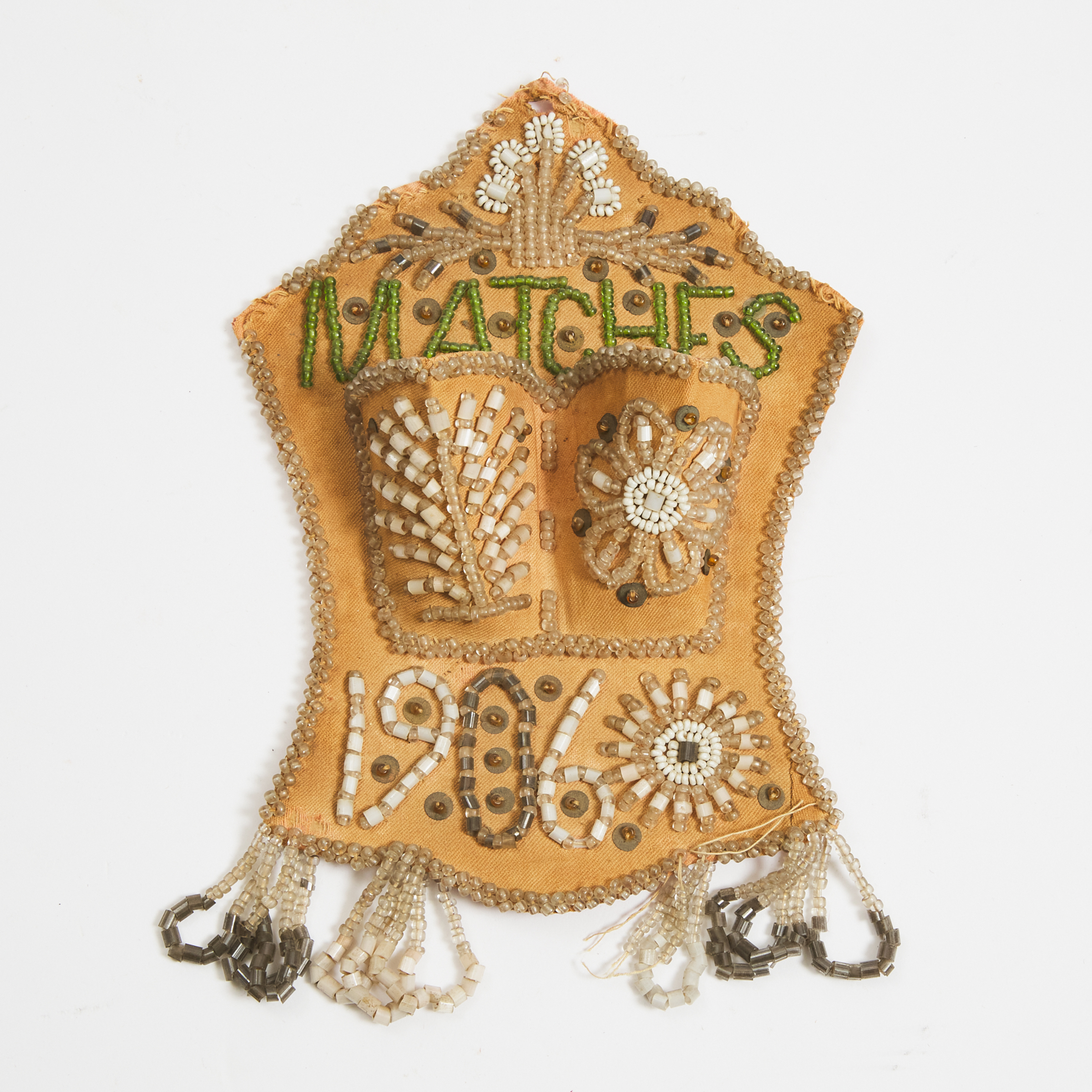 Iroquois Beaded Wall Mount Match