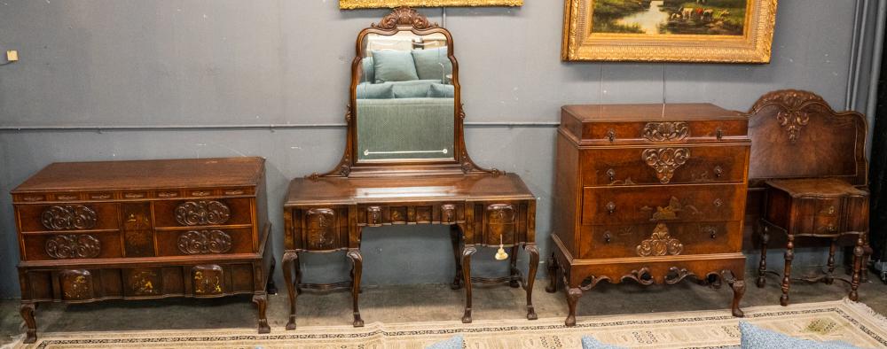 IRWIN MAHOGANY CHINOISERIE-DESIGN