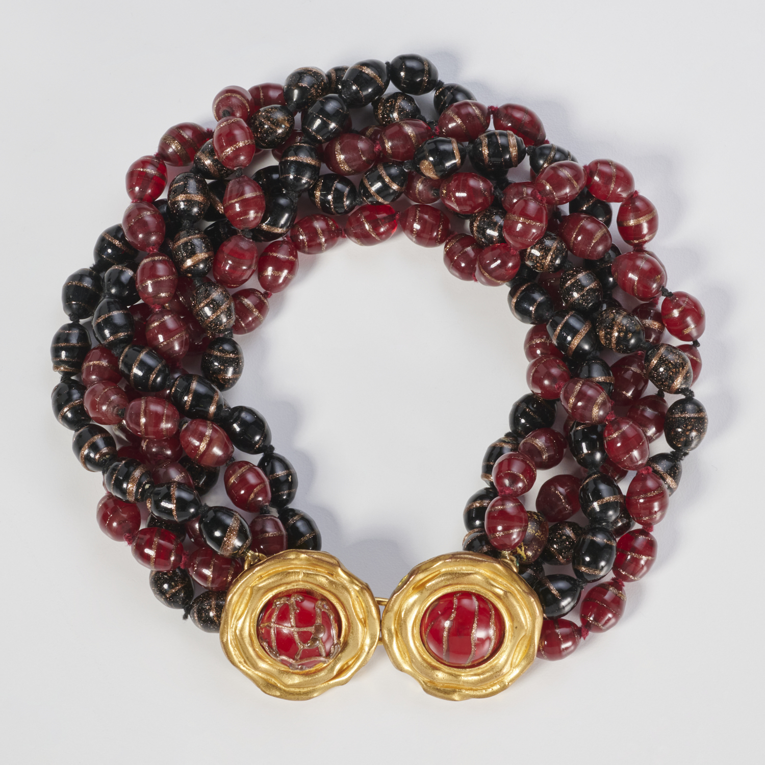 ISABEL CANOVAS MULTI STRAND BEAD