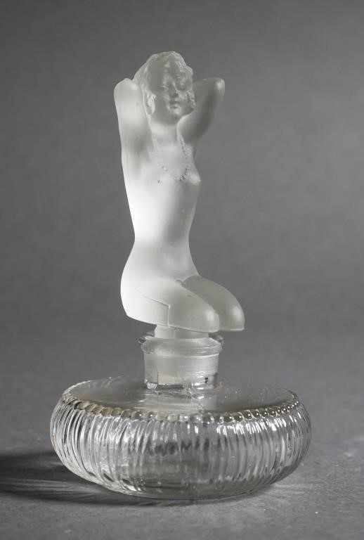 ISADORA PERFUME BOTTLEIsadora