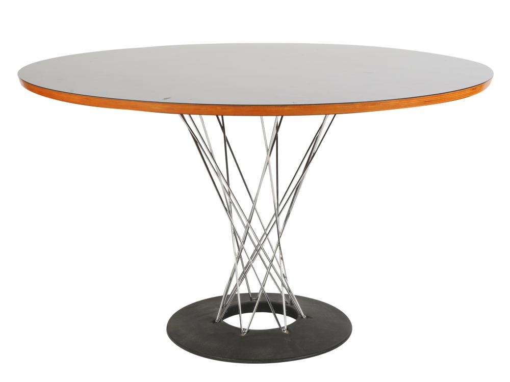 ISAMU NOGUCHI FOR KNOLL: MODEL
