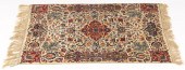 ISFAHAN PICTORIAL CARPET / WAL