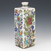 ISLAMIC IZNIK STYLE CERAMIC VA