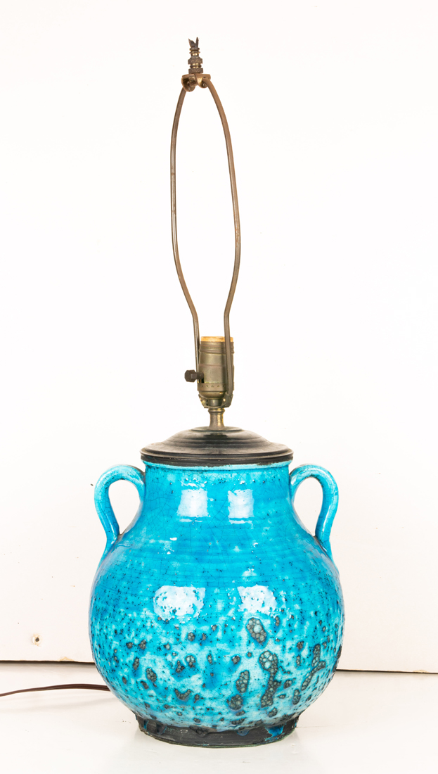 ISLAMIC TURQUOISE URN An Islamic