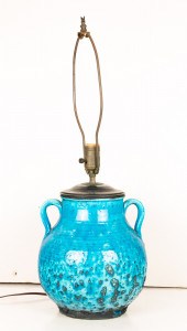 ISLAMIC TURQUOISE URN An Islam