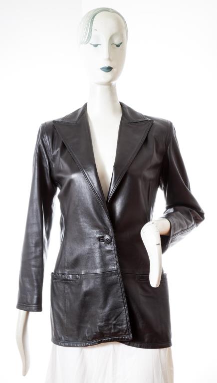 ISTANTE VERSACE BLACK LEATHER
