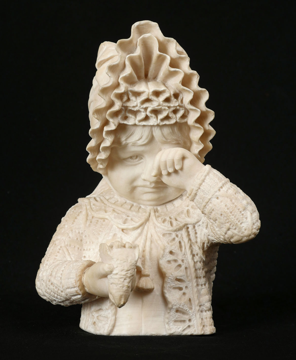 ITALIAN ALABASTER SCULPTURE OF GIRL
