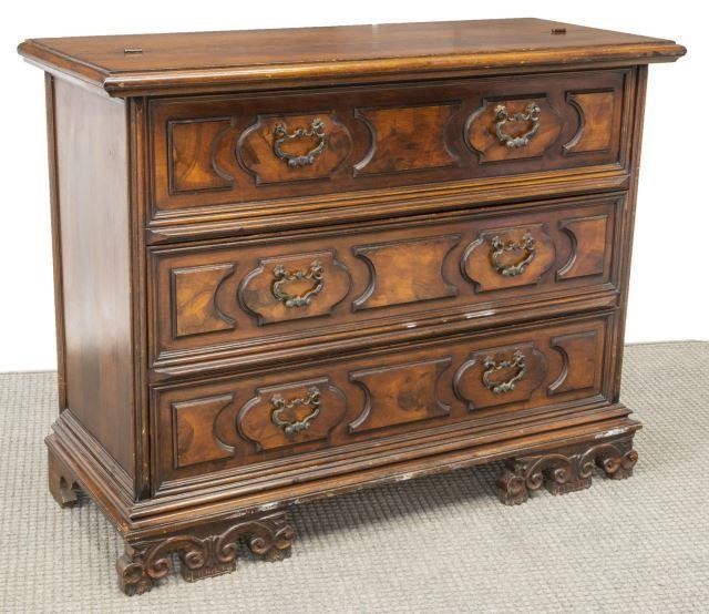 ITALIAN BAROQUE STYLE WALNUT BUREAU
