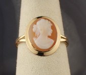 ITALIAN CAMEO AND EIGHTEEN KAR