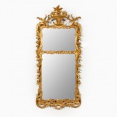 ITALIAN CARVED GILTWOOD ROCOCO