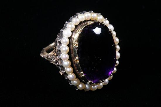 ITALIAN CARVED YELLOW GOLD SEED