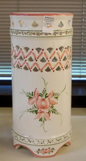 ITALIAN CERAMIC CYLINDRICAL UM