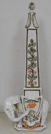 ITALIAN DECORATED POTTERY FIGU