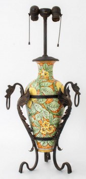 ITALIAN DERUTA CERAMIC VASE MO