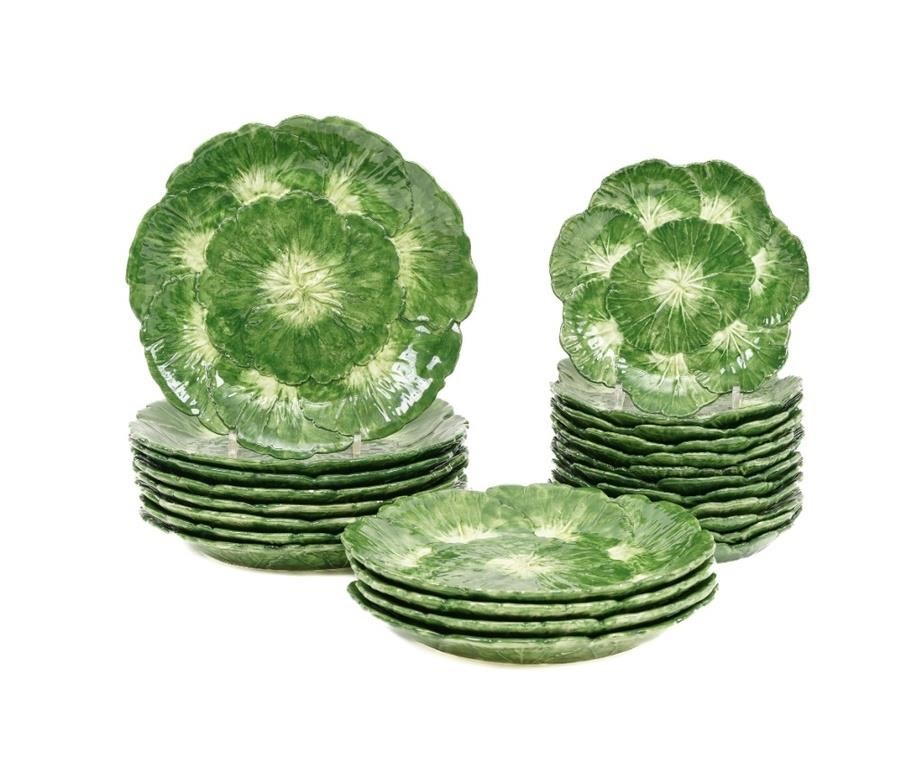 Italian Deruta twelve large green
