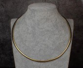 ITALIAN EIGHTEEN KARAT GOLD OM