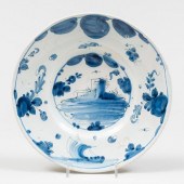 ITALIAN FAIENCE DISHPainted ma