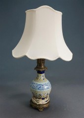 ITALIAN FAIENCE POTTERY VASE M