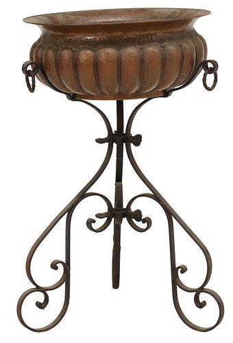 ITALIAN HAMMERED COPPER PLANTER
