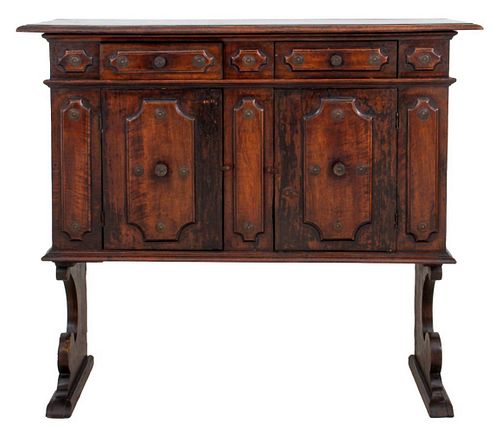 ITALIAN LATE RENAISSANCE WALNUT