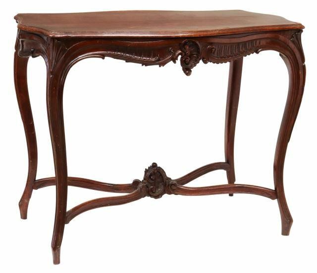 ITALIAN LOUIS XV STYLE CARVED SALON