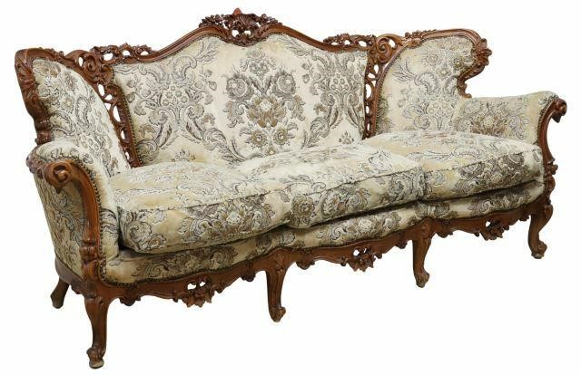 ITALIAN LOUIS XV STYLE THREE-SEAT