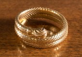 ITALIAN MADE EIGHTEEN KARAT GO