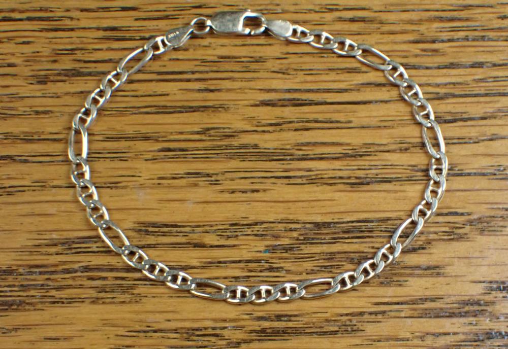 ITALIAN MADE FOURTEEN KARAT GOLD