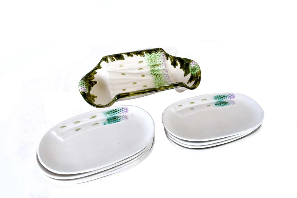 ITALIAN MAJOLICA ASPARAGUS