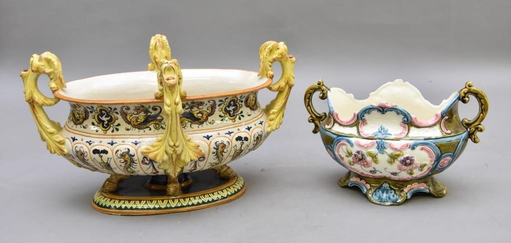 Italian Majolica colorful center