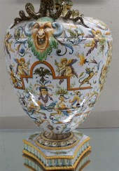 ITALIAN MAJOLICA DECORATED SER