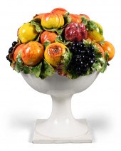 ITALIAN MAJOLICA FRUIT CENTERP