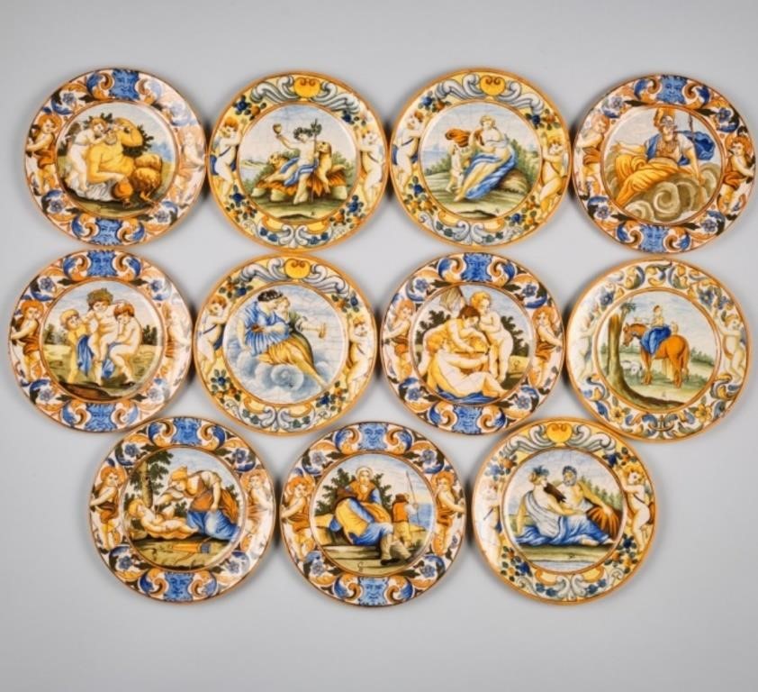 ITALIAN MAJOLICA PLATES - CAN