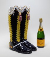 ITALIAN MAJOLICA SPUR HEEL DOU