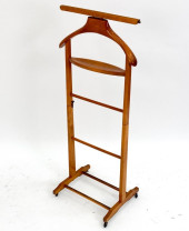 ITALIAN MID-CENTURY GENTLEMAN?