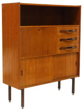 ITALIAN MID-CENTURY MODERN TEA