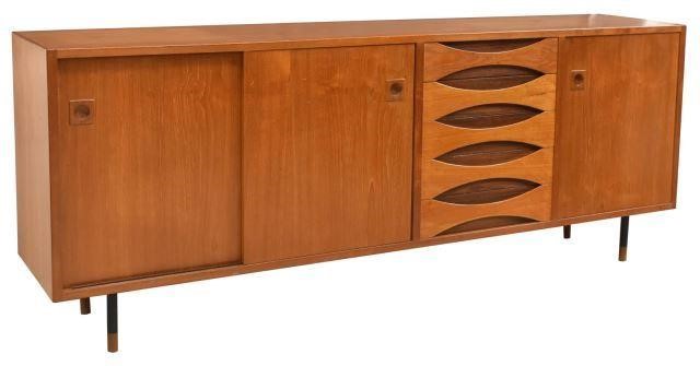 ITALIAN MID-CENTURY MODERN TEAK