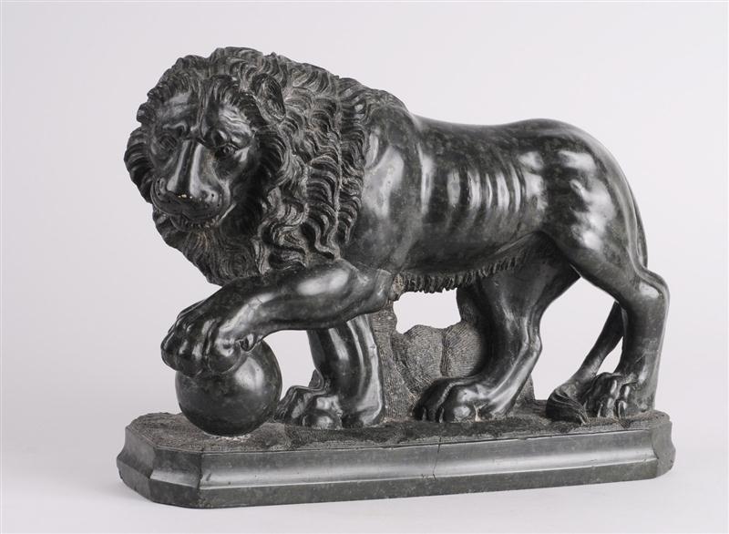 ITALIAN NEOCLASSICAL CARVED MOTTLED