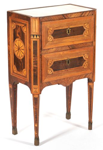 ITALIAN NEOCLASSICAL COMMODINO OR