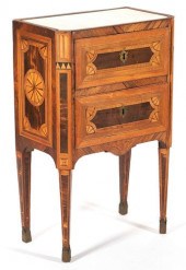 ITALIAN NEOCLASSICAL COMMODINO