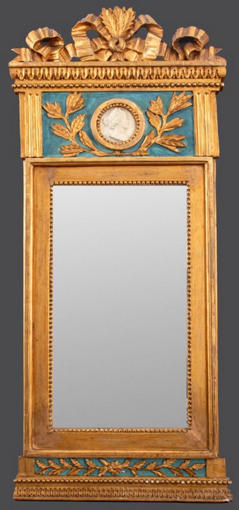 ITALIAN NEOCLASSICAL GILT WOOD