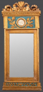 ITALIAN NEOCLASSICAL GILT WOOD