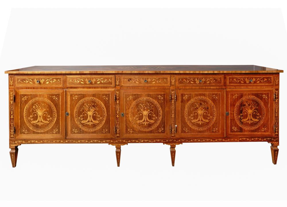 ITALIAN NEOCLASSICAL MARQUETRY