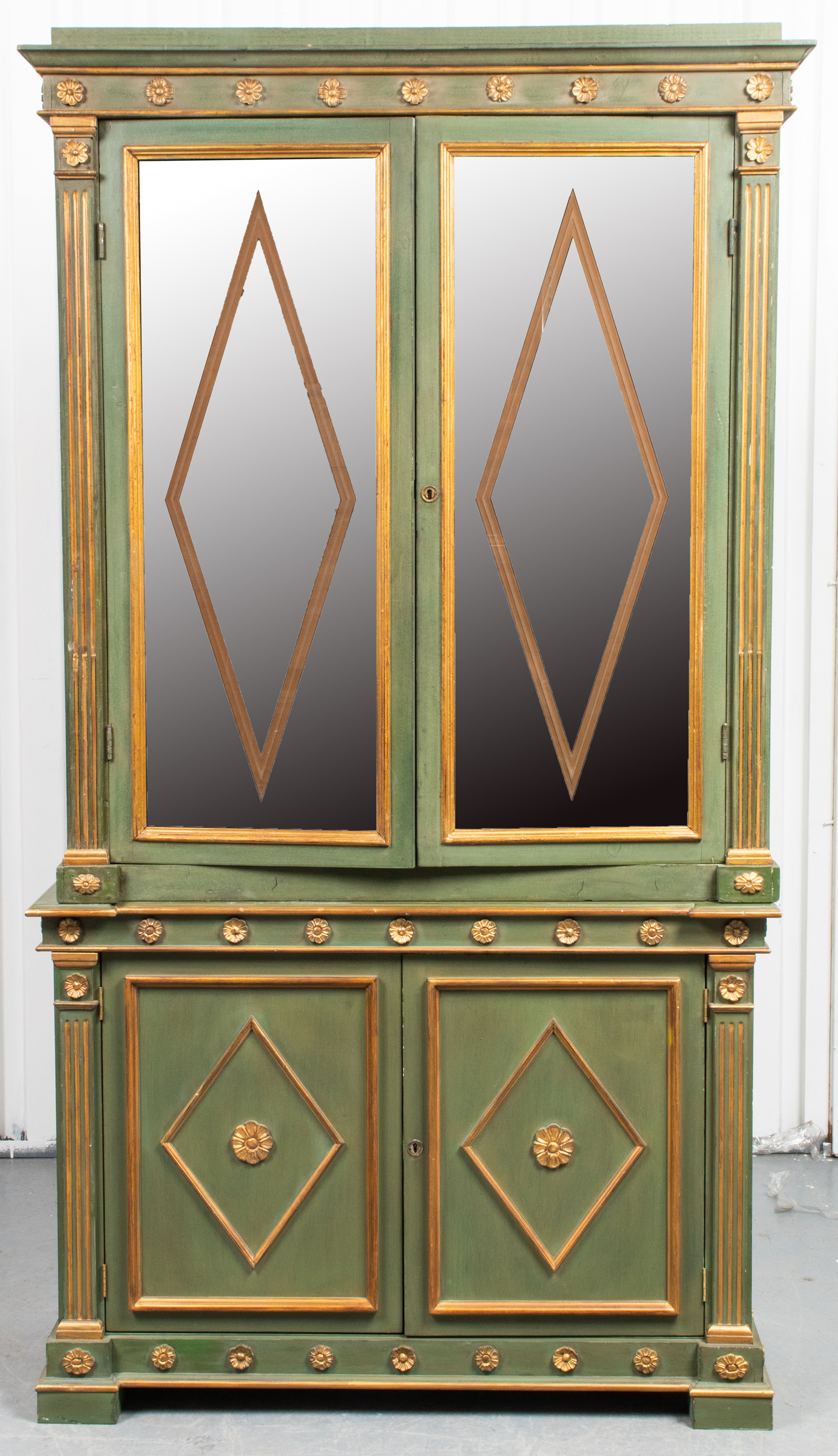 ITALIAN NEOCLASSICAL STYLE PAINT