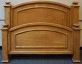 ITALIAN OAK QUEEN SIZE BEDSTEA